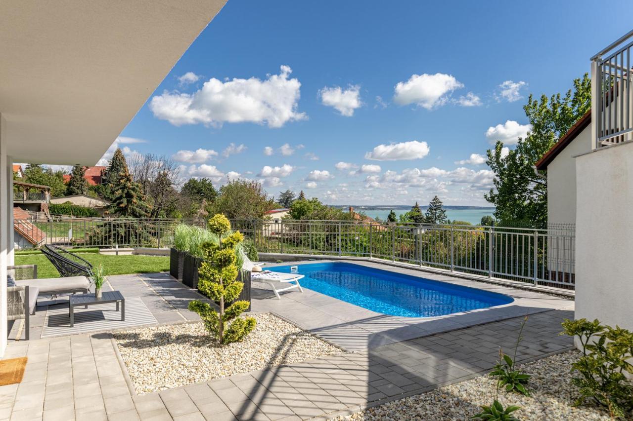 Lake Spirit Boutique Apartments Balatonalmádi Esterno foto
