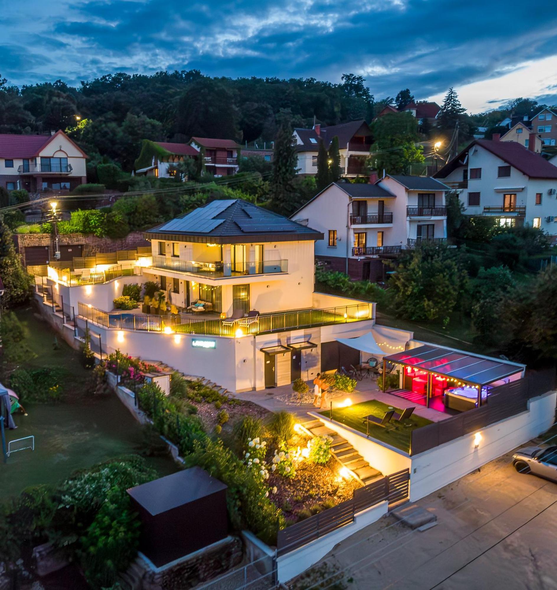 Lake Spirit Boutique Apartments Balatonalmádi Esterno foto